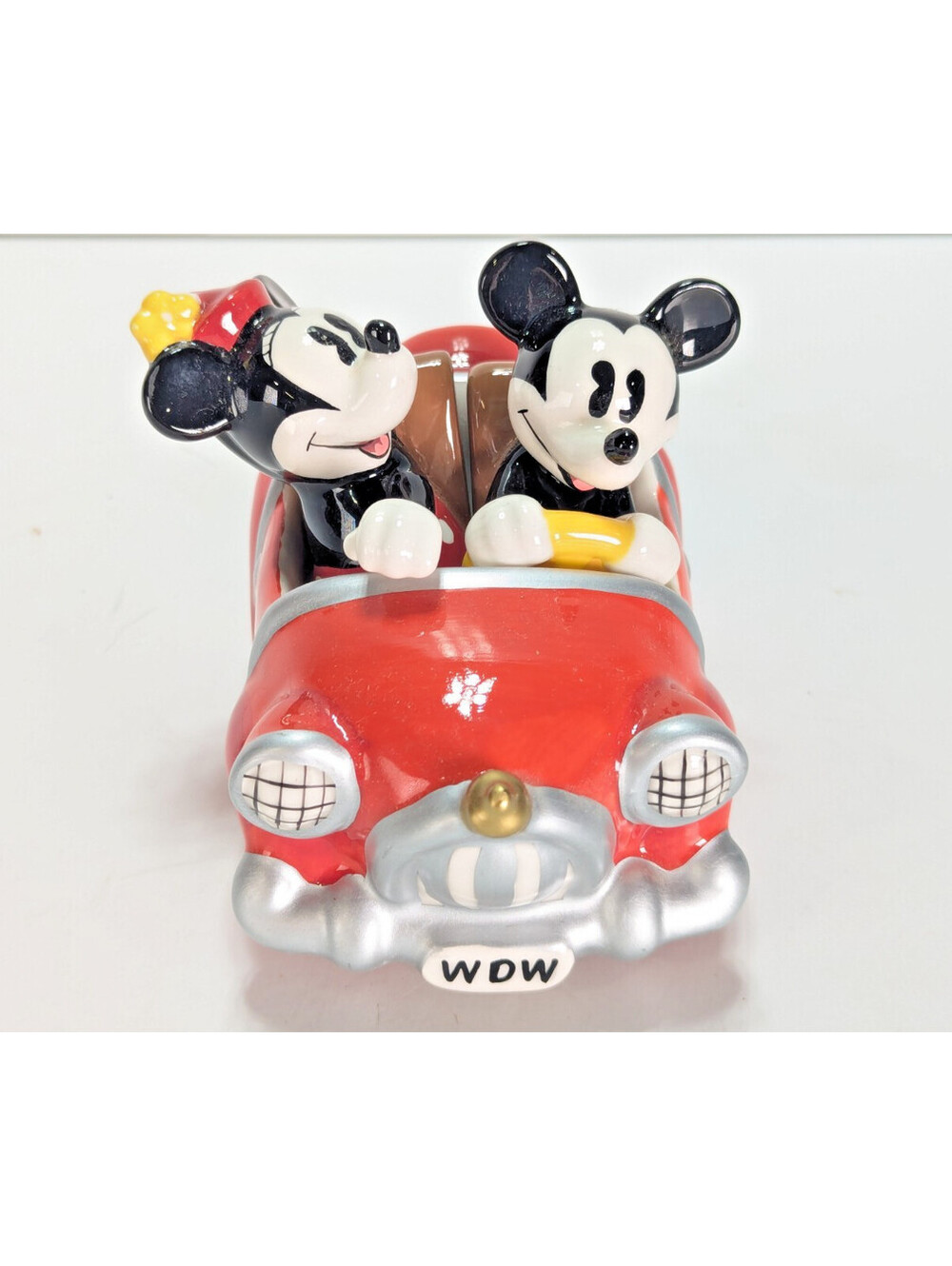 VTG Disney Mickey & Minnie Mouse Driving Car Salt Pepper Shaker 3pc Set Ceramic